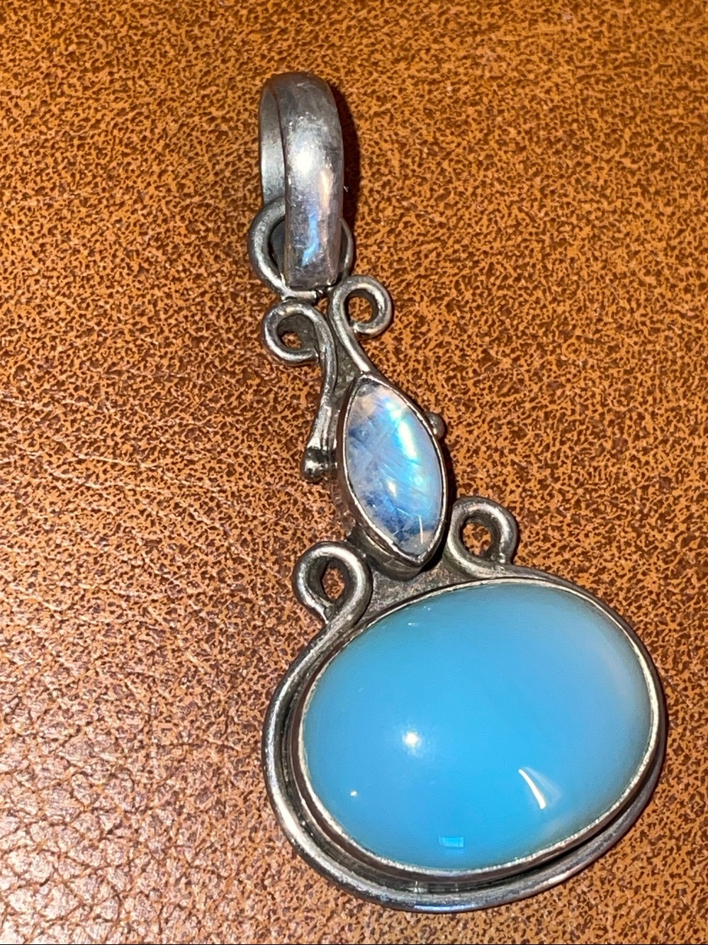 Pretty pendant